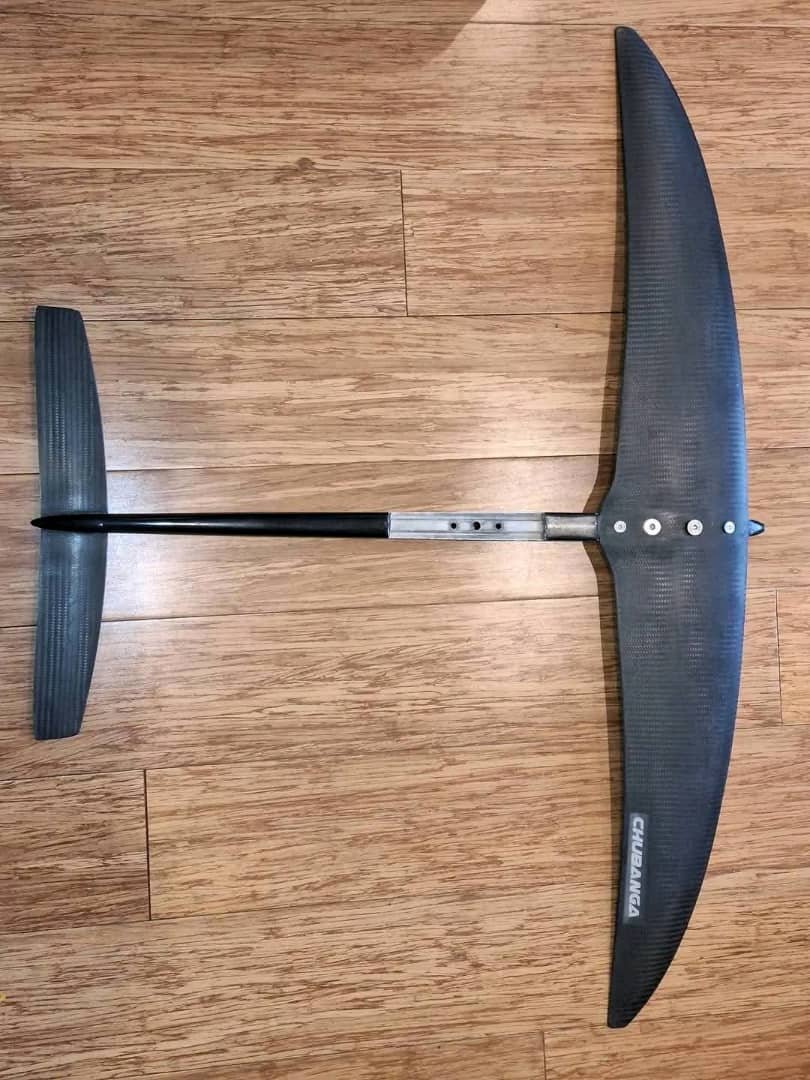 Chubanga wing foil 1000cm2 and 102cm mast